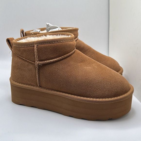 CUSHIONAIRE Women's Genuine Suede pull on platform boot +Memory Foam 8 WIDE CHES - Picture 1 of 7